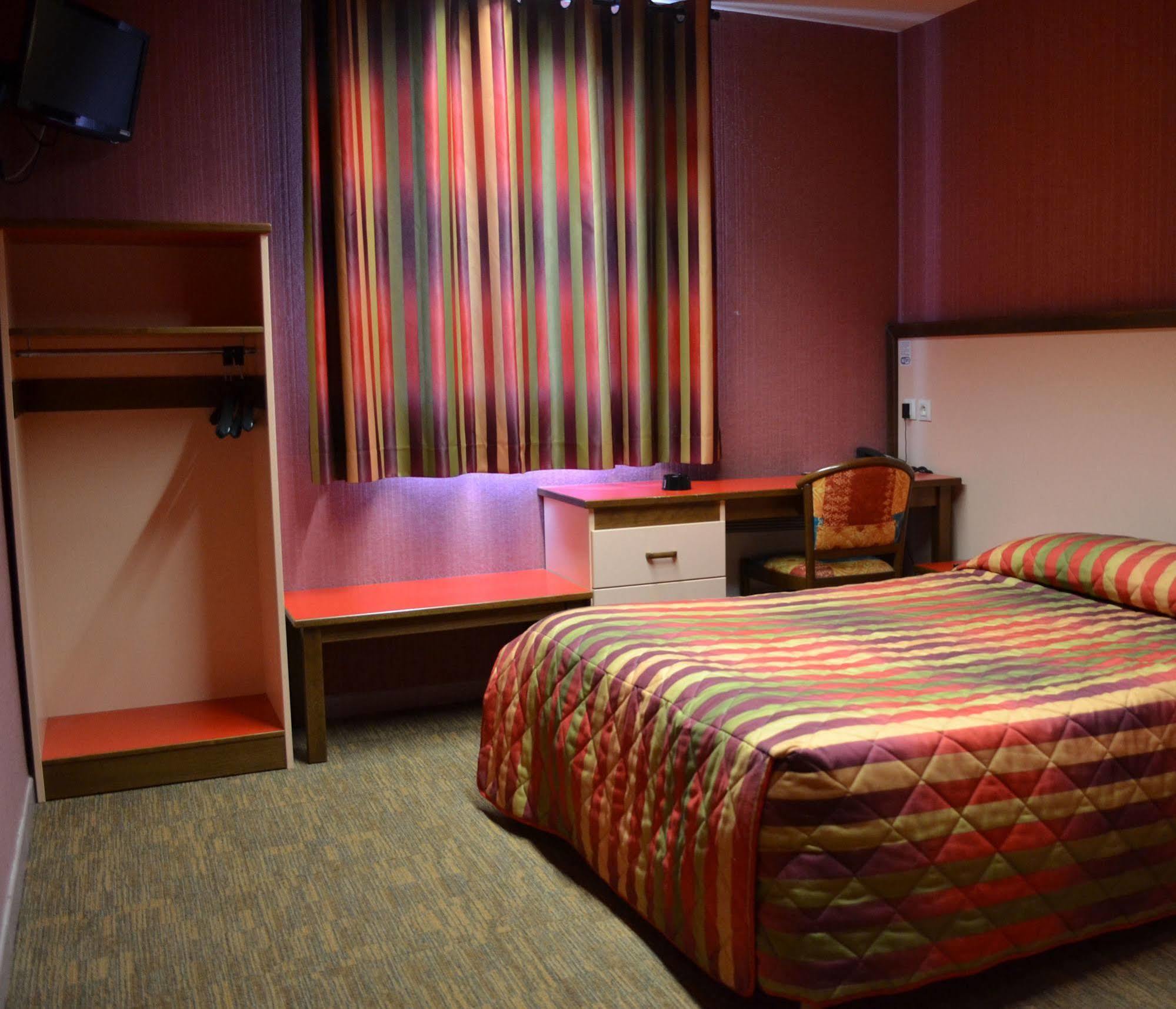 Hotel Siatel Besancon Chateaufarine Экстерьер фото