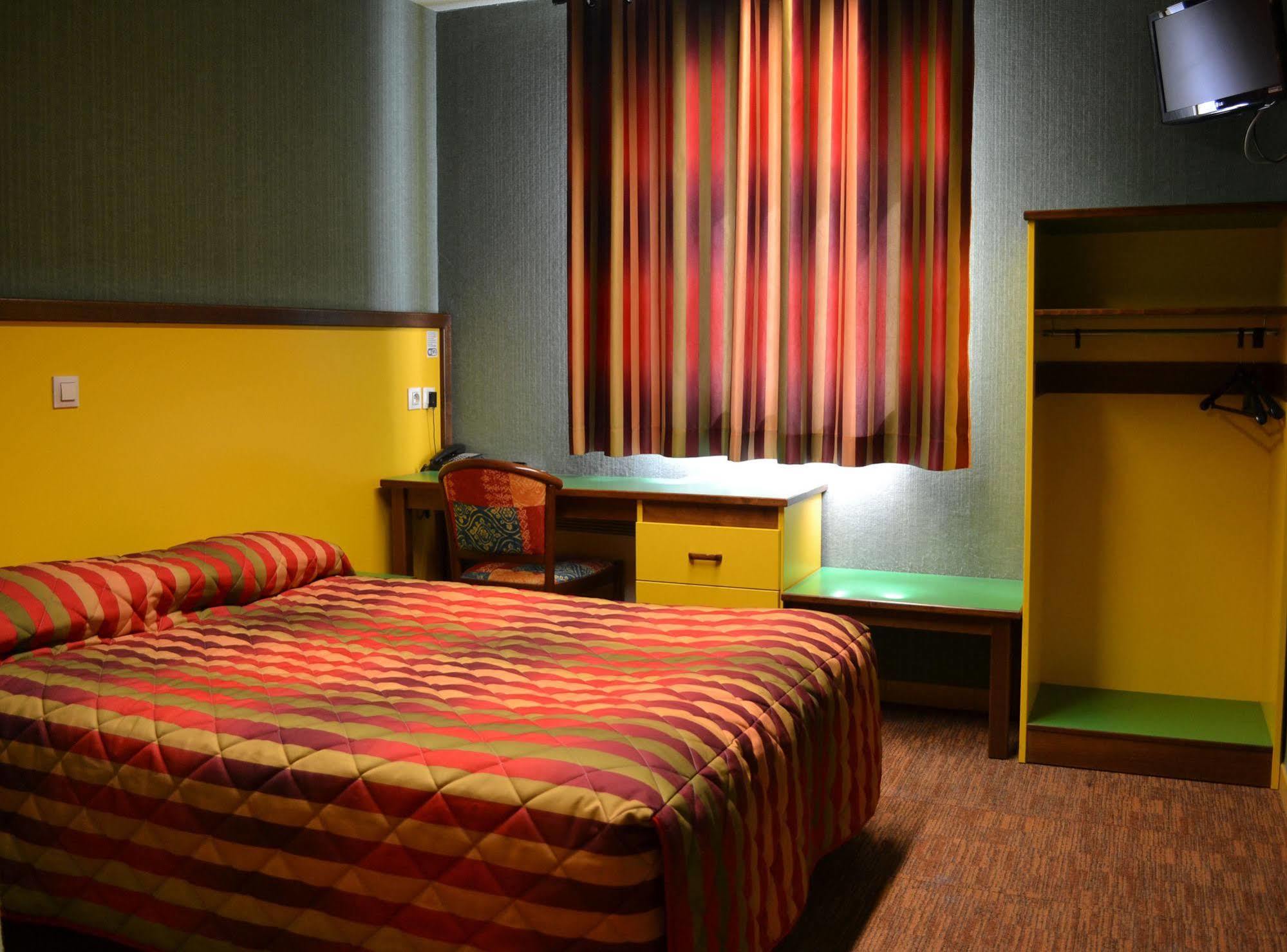 Hotel Siatel Besancon Chateaufarine Экстерьер фото